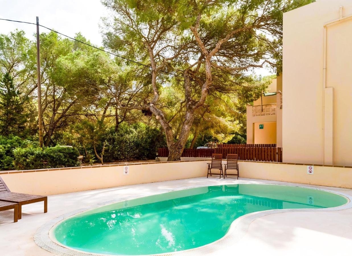 Apartamentos El Pino - Formentera Break Ес-Кало Екстер'єр фото