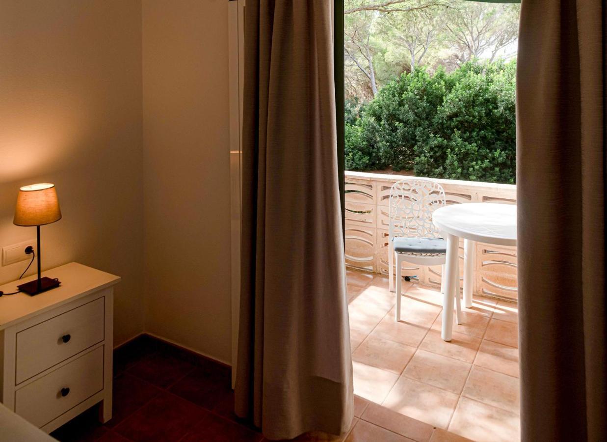 Apartamentos El Pino - Formentera Break Ес-Кало Екстер'єр фото