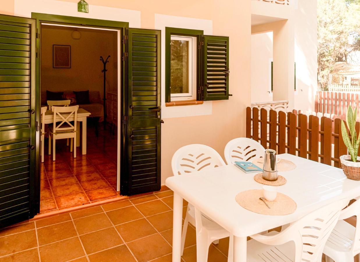 Apartamentos El Pino - Formentera Break Ес-Кало Екстер'єр фото