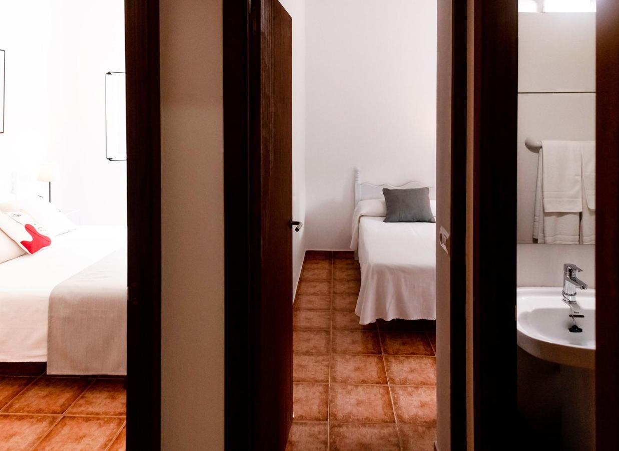 Apartamentos El Pino - Formentera Break Ес-Кало Екстер'єр фото