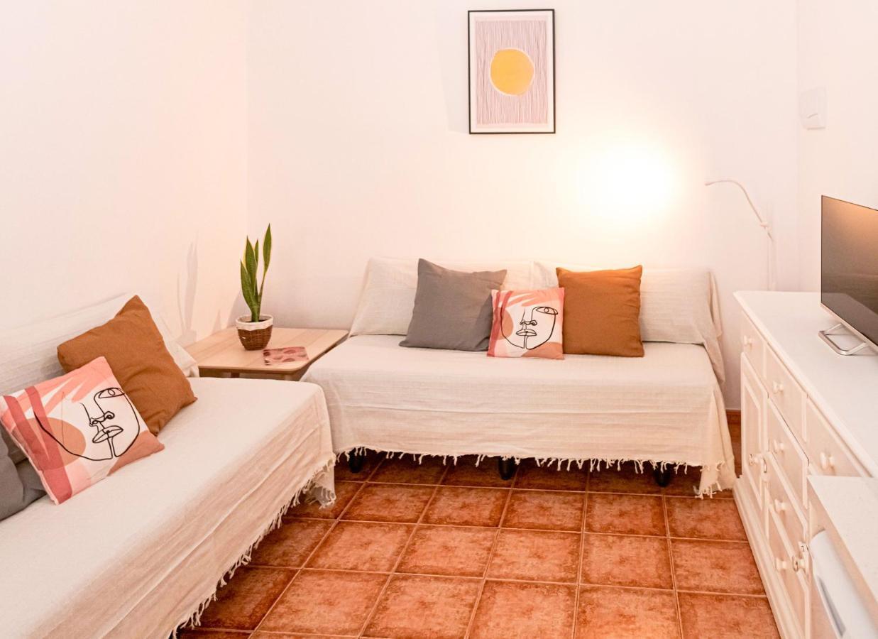 Apartamentos El Pino - Formentera Break Ес-Кало Екстер'єр фото