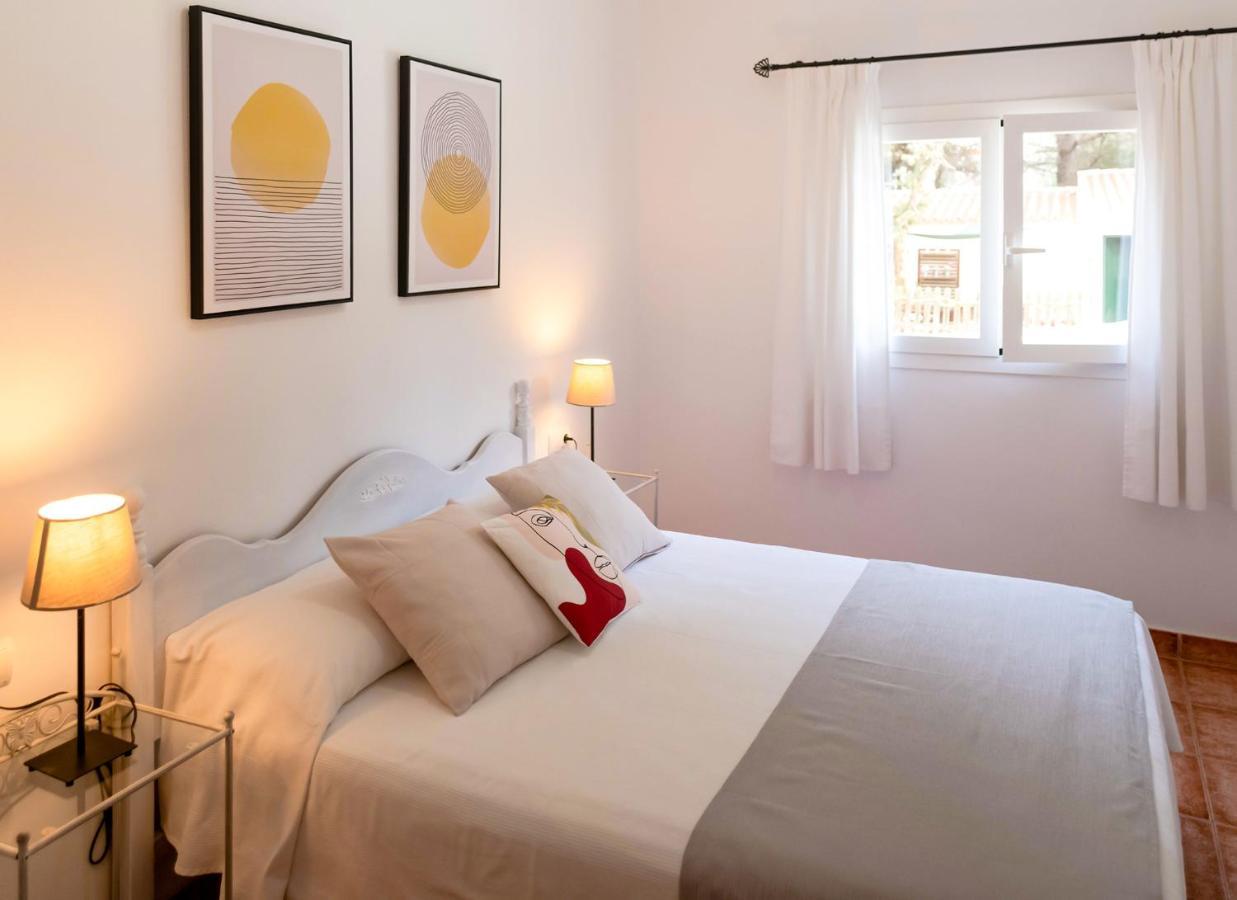 Apartamentos El Pino - Formentera Break Ес-Кало Екстер'єр фото