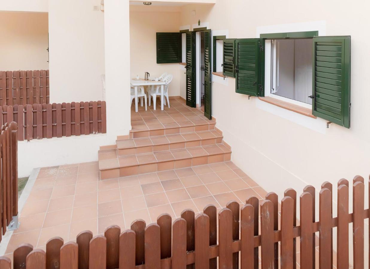 Apartamentos El Pino - Formentera Break Ес-Кало Екстер'єр фото