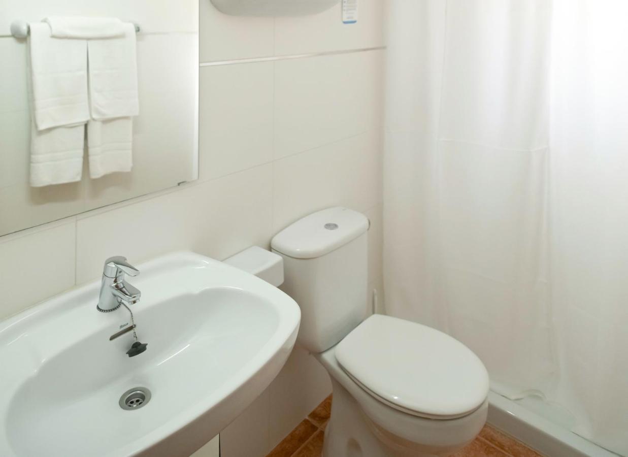 Apartamentos El Pino - Formentera Break Ес-Кало Екстер'єр фото