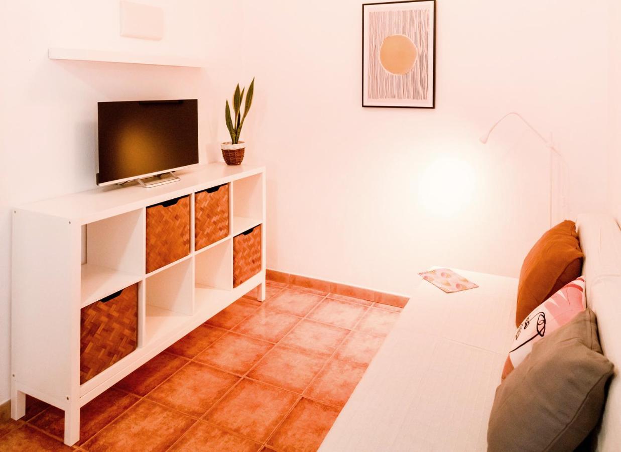 Apartamentos El Pino - Formentera Break Ес-Кало Екстер'єр фото
