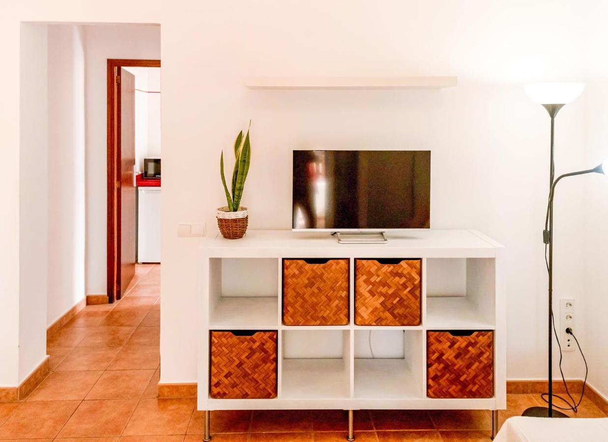 Apartamentos El Pino - Formentera Break Ес-Кало Екстер'єр фото